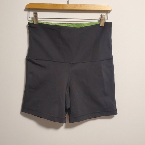 Lululemon vintage high waist short